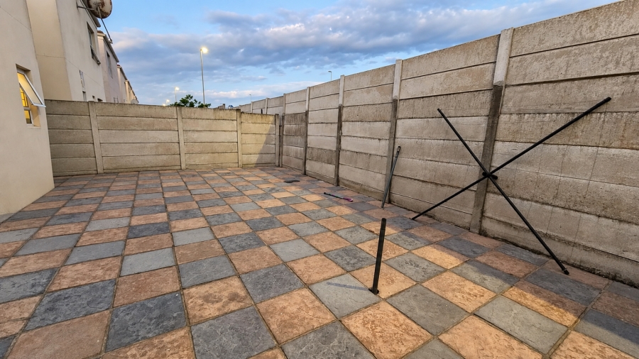 3 Bedroom Property for Sale in Windsor Park Estate Western Cape